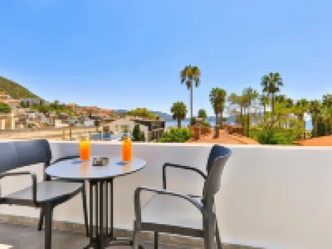 Luff Suites โรงแรมในคาช