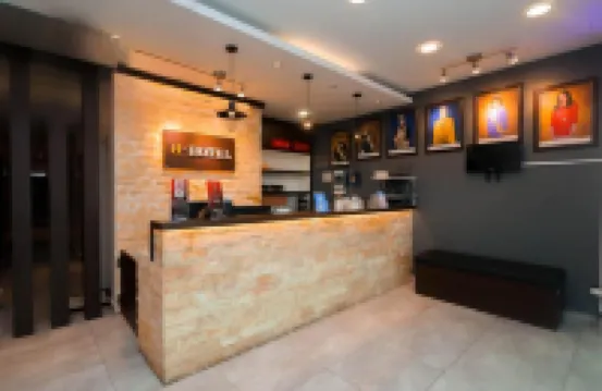 H Hotel