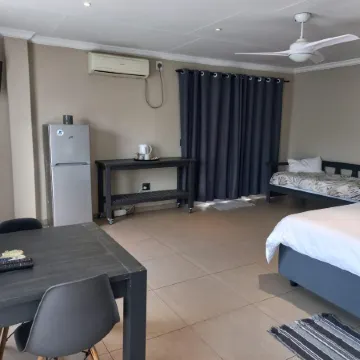 Snl Guesthouse at Visarend
