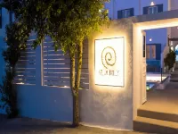 Villa Kelly Rooms & Suites Hotels in Naoussa