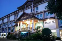 Phuthong Place Hotels in 