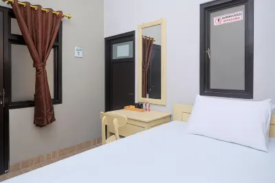 DR Living Syariah Solo Mitra RedDoorz