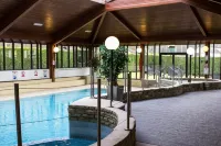 Airport Inn Manchester - Pools