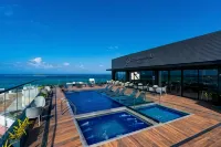 Sea Avenue Hotel - Beach
