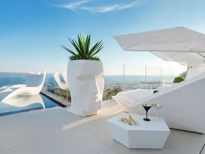Posh Residence Luxury Suites