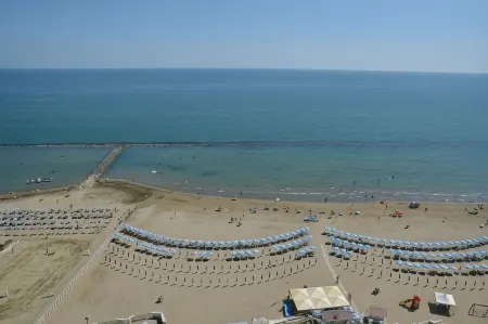 Hotel Scacciapensieri Отели рядом со станцией Nettuno