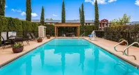 Best Western Johnson City Inn فنادق في Blanco County