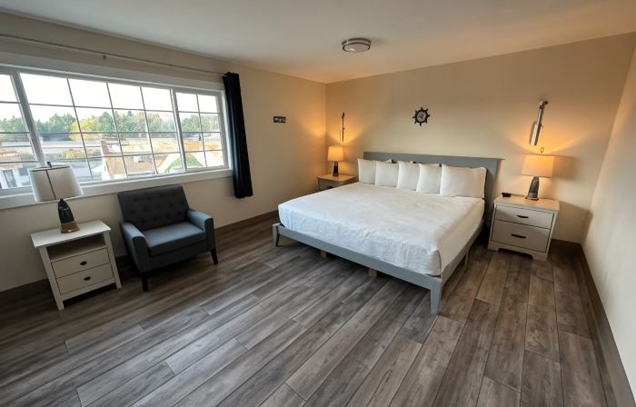 Coastal Inn and Suites