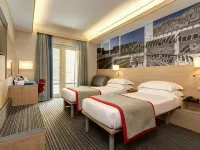 IQ Hotel Roma Hotels near Palazzo Venezia