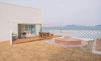 Namhae Private Pool Villa Damhae