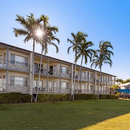 Moonlight Bay Suites