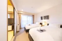Phoenix Hotel by Hhg - Airport Shuttle