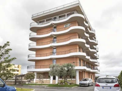B&B HOTEL Pomezia Cortese Hotel in zona Lungomare delle meduse Torvaianica
