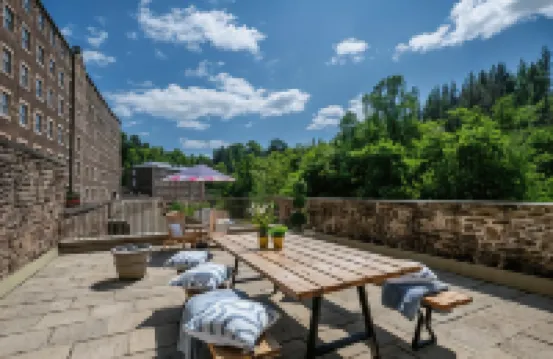 뉴 라나크 밀 호텔