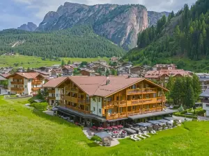 Freina Mountain Lifestyle Hotel