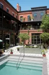 Anna and Bel - Rooftop Pools