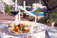 Corner House Residence - breakfast