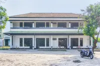 Hotel O Mutiara Guest House Hotel di Cikampek