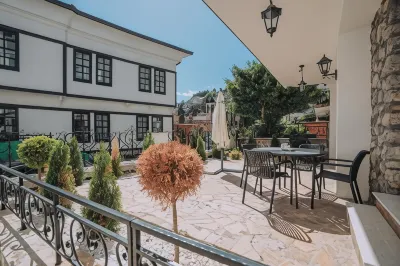 Villa Pupin Saraiste Hotel berhampiran Pantai Potpesh