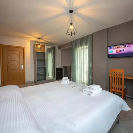 Aerial Hotel & Spa