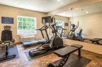 Cobblestone Hotel & Suites - Torrington