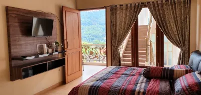 Villa Tiyasa Hotel dekat Dusun Wisata Brau