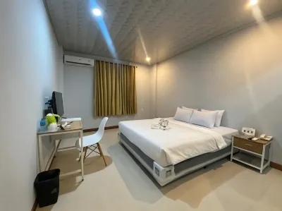 Riverside Smart Hotel Hotell i Karangtengah