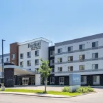 Fairfield Inn & Suites Minneapolis North Hotels in Columbia Heights