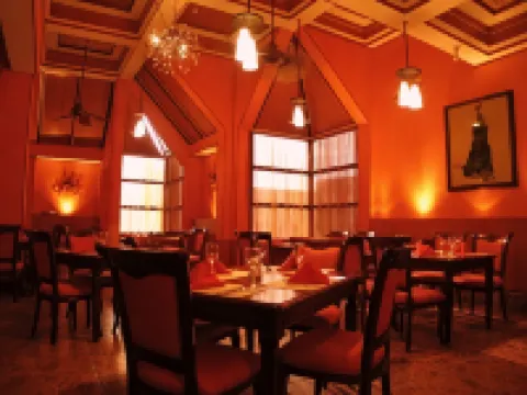 Le Grande Plaza Hotel