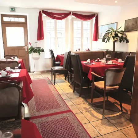 Altstadthotel Hayk am Rhein