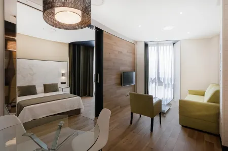 Apartamentos Suites Oficentro Deluxe Отели рядом с достопримечательностью «Хибральфаро»