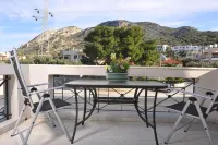 Dialinas Apartments Hotels in Vathi