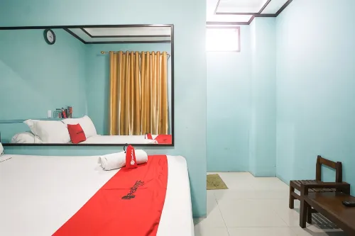 RedDoorz Near Mikie Holiday Funland Berastagi