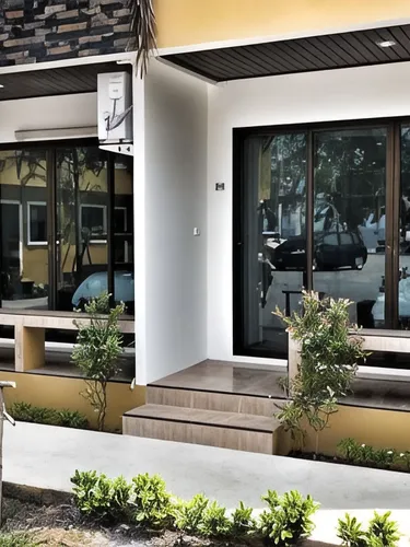 รูปภาพของYellow House Rayong