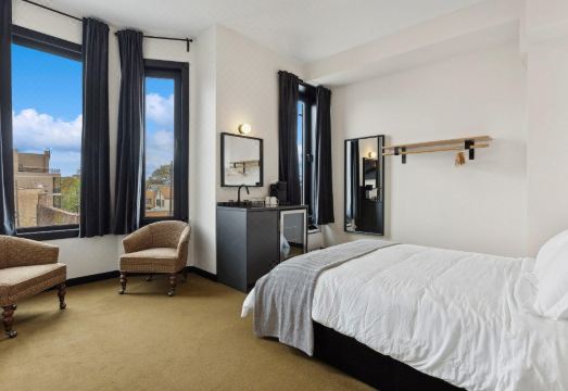 로건 스퀘어 SRO 호텔