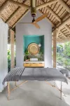 Tropical Attitude, - spa