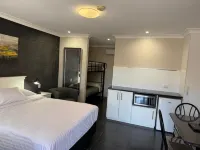 Country Leisure Motor Inn - 3 Sao