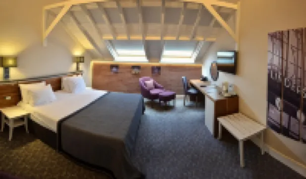 Montania Special Class Hotel