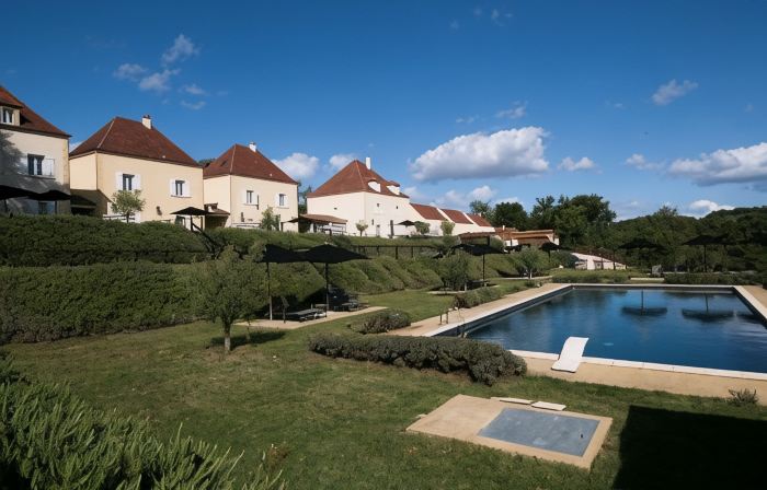 Château les Merles et Ses Villas