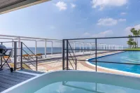 Space Key Point Riviera Zushi Marina