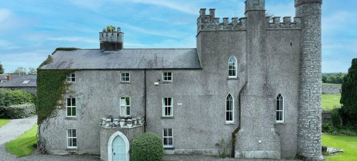 A castle with a rich heritage Ξενοδοχεία στην πόλη Meath