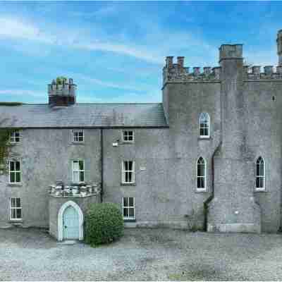 A castle with a rich heritage Hotel Exterior