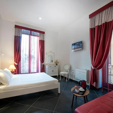 Maria Vittoria Charming Rooms and Apartments