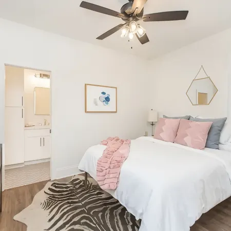 Downtown Hammond 2 Bedroom, 2 Bath Newer Condo