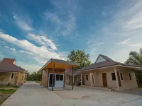 88 Fine Hotel @ Suratthani Airport