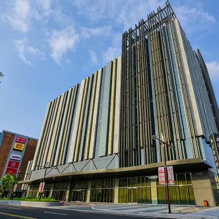 Grand Royal Hotel