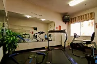 SureStay Hotel by Best Western Mission - Gym