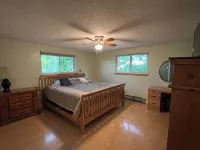 Mountain View Farmhouse; lots of extras!