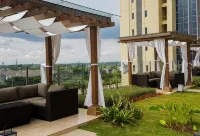 2 Queen Beds Designer Suite Branz BSD | Parking |