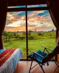 Sundown Farm Stay | Mahogany Villa with Pool